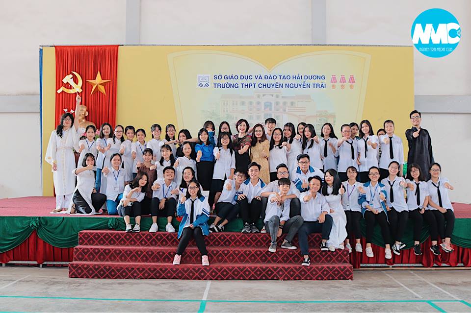 Ngày hội sách THPT Chuyên Nguyễn Trãi – Tuần lễ hưởng ứng học tập suốt đời