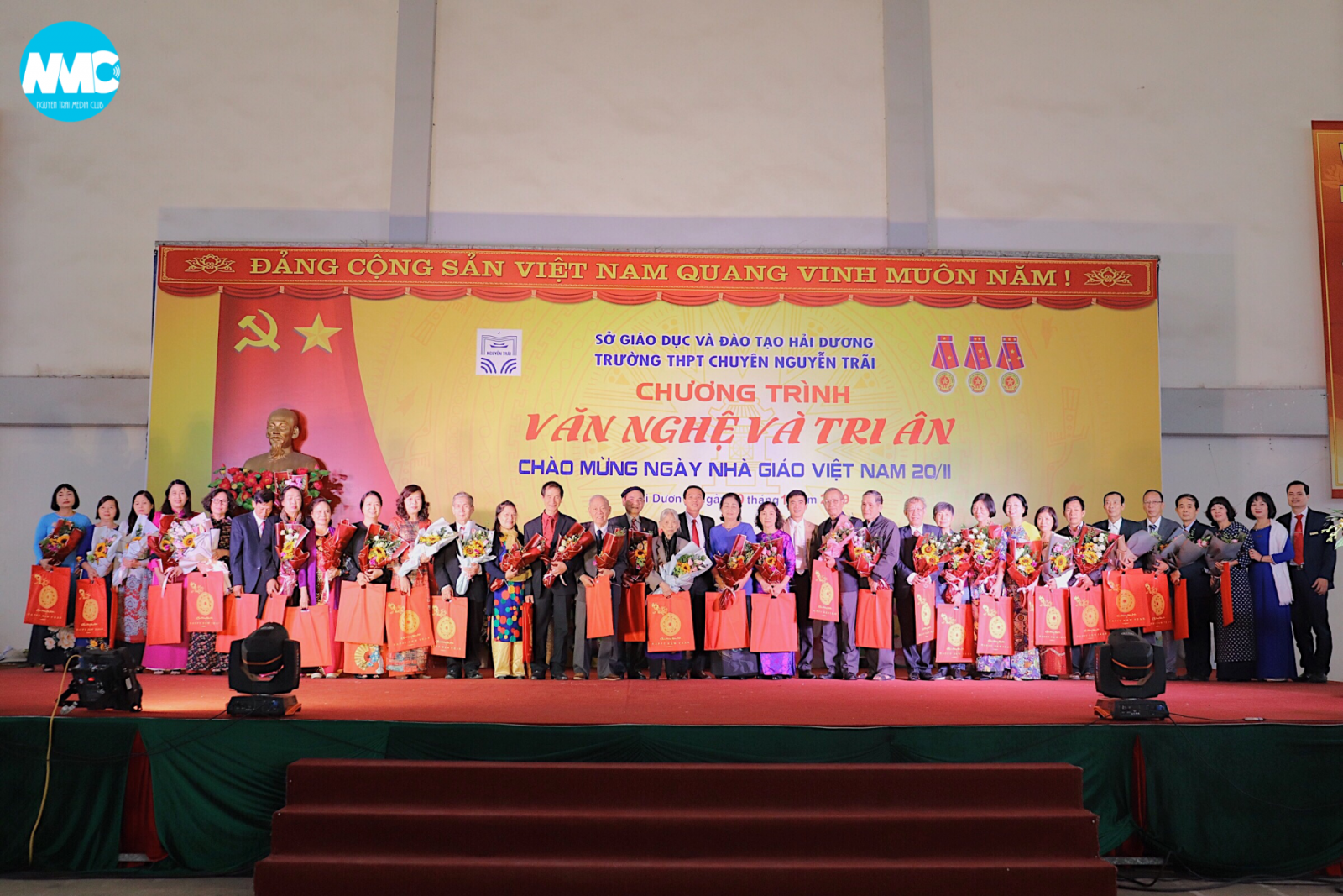 Chương trình văn nghệ và tri ân Chào mừng ngày Nhà giáo Việt Nam 20-11