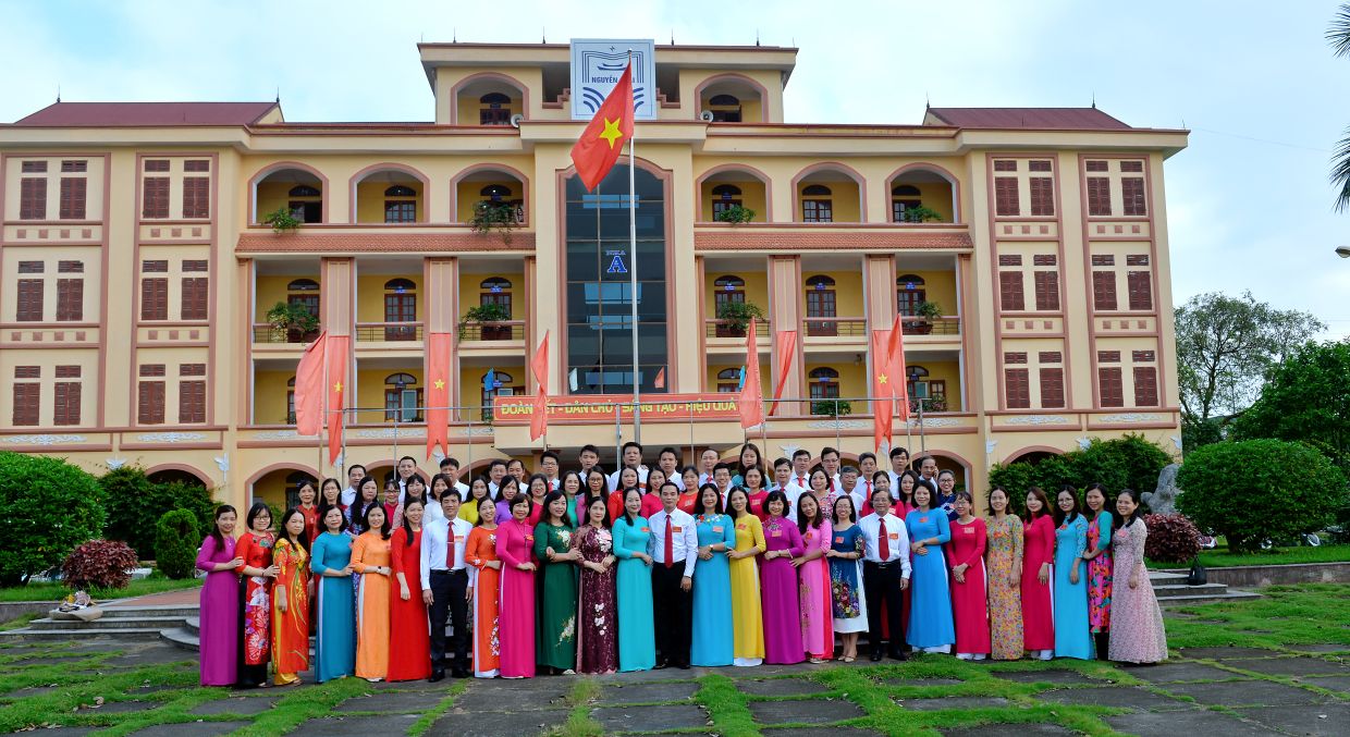 Đại hội Đảng bộ trường THPT chuyên Nguyễn Trãi lần thứ VII, nhiệm kỳ 2020-2025