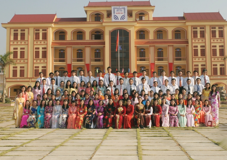 Hội đồng Giáo dục trường THPT Chuyên Nguyễn Trãi – Hải Dương Trong thời kỳ đổi mới