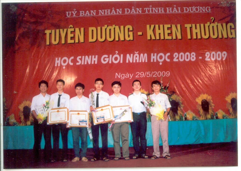 Năm thứ tư liên tiếp trường Nguyễn Trãi có Huy Chương Olympic Toán Quốc tế