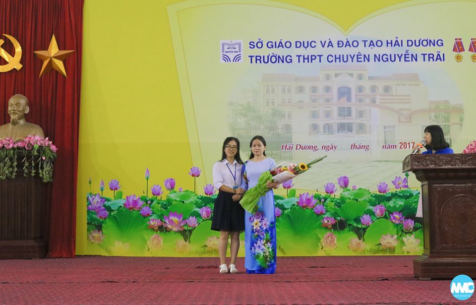 Chia tay cô Hoàng Minh Yến: Người giáo viên 34 năm gắn bó với chuyên Nguyễn Trãi